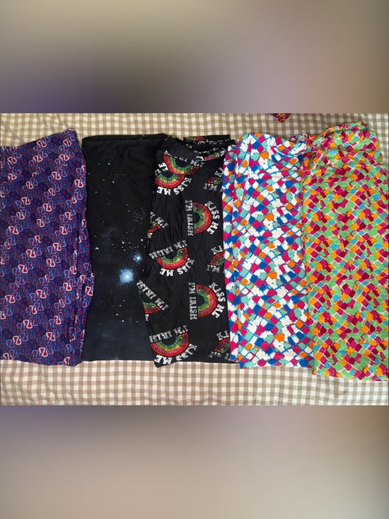 LuLaRoe Pants - LuLaRoe Bundle of 5 Leggings TC all Brand New